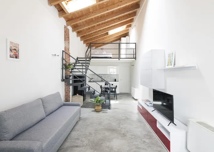 Easylife- Appartamento Su Due Livelli Su I Navigli